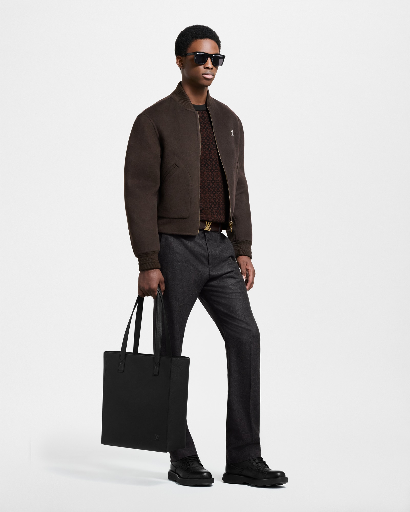 キャビン・トート LV Aerogram｜ルイ・ヴィトン 公式サイト - M15270